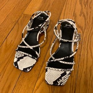 Marc fisher summer sandal